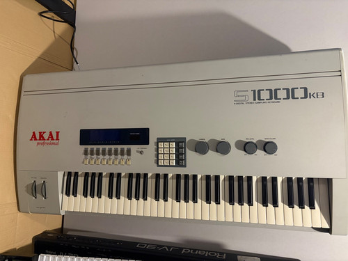 Akai s1000kb keyboard sampler - s1000kb,