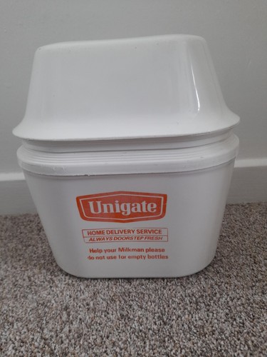Vintage retro unigate - retro, milk