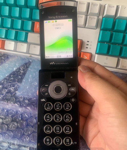 Sony ericsson w980 flip - w980,
