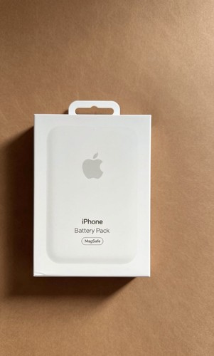 Apple magsafe battery pack - battery,