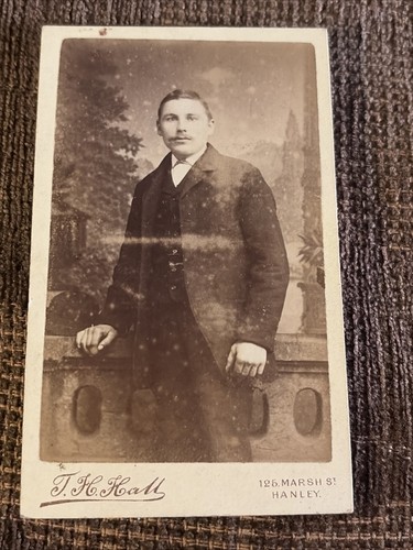 Victorian cdv photo man - victorian,