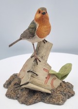 Border Fine Arts Robin on a Box RB11 Ray Ayres rare