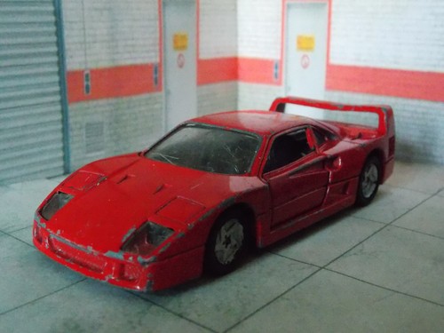 Maisto ferrari f40 red - ,