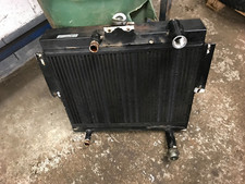 Radiator with hydraulic oil