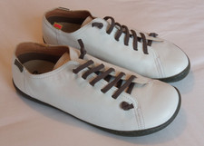 Camper Peu Shoes - Size EU 44 / UK 10 - White Leather With Elastic Laces