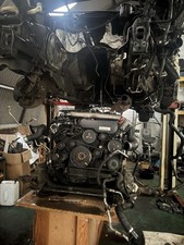 The Engine Touareg 7p Audi Q7 3.0 Tdi V6 Diesel 262hp is a high-performance