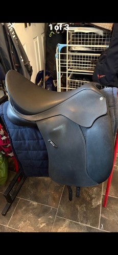 Wintec dressage saddle - wintec, 17