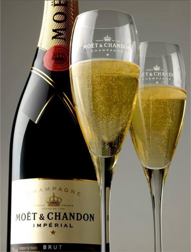 Moet chandon champagne - moet,