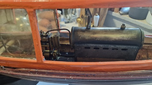 Model steam boat - steam, with