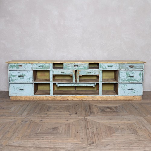 Vintage blue distressed - vintage,