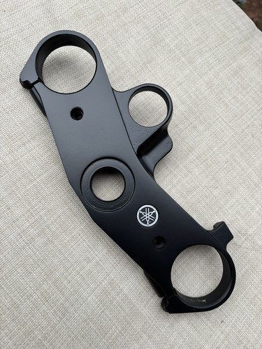 Top yoke upper fork - top, clamp
