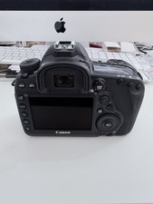 Canon 5D Mark IV Near Mint 3000 Clicks + Packaging with All Accessories