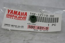 Valve Stem Seal Yamaha FZR400RR 92 FZR600R 94-95 YZF-R7 750 99
