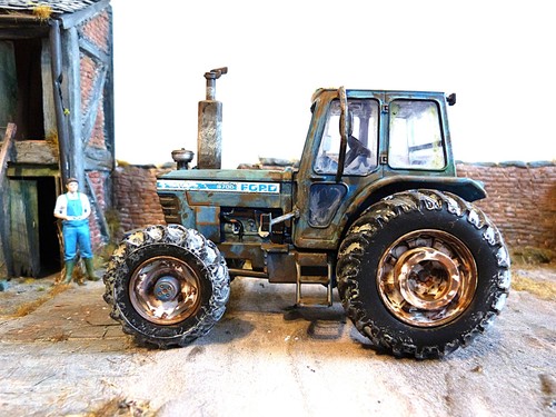 Britains ford 9700 model - britains,