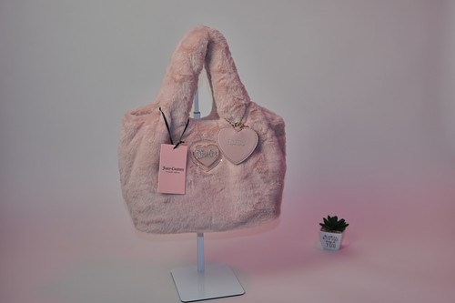 Juicy couture pink faux fur - couture,