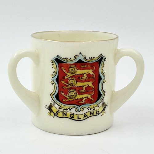 Vintage swan crested china - vintage,