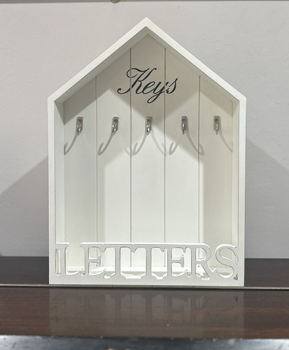 White wooden house shaped key - white,