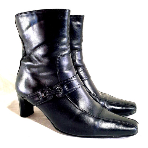 Clarks black ankle boots - black,