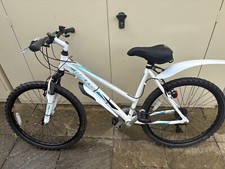 Raleigh AT10 Mountain Bike