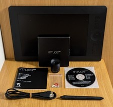 Wacom PTH-651 Intuos Pro Medium Creative Pen & Touch Tablet Excellent