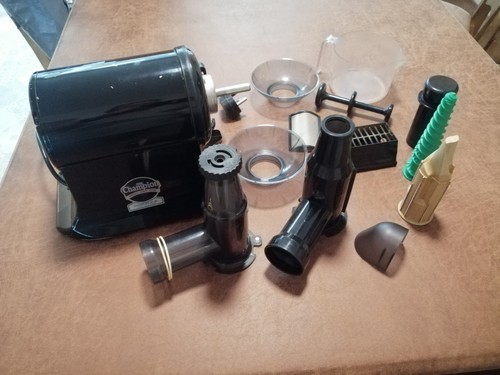 Champion juicer 2000 - juicer,