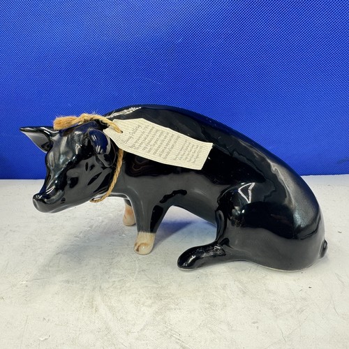 Bovey pottery black pig - black, gloss