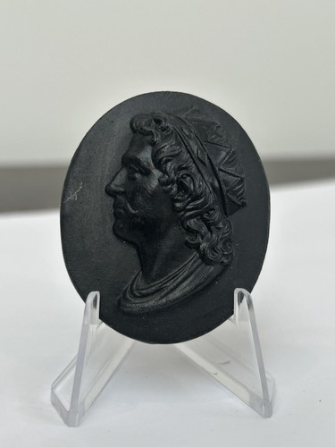 Wedgwood black basalt portrait - black,