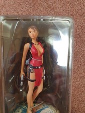 30 NEW IN BOX Lara Croft