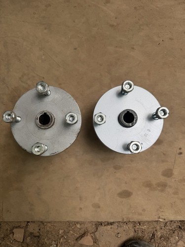 Hubs for ride - ride, mower