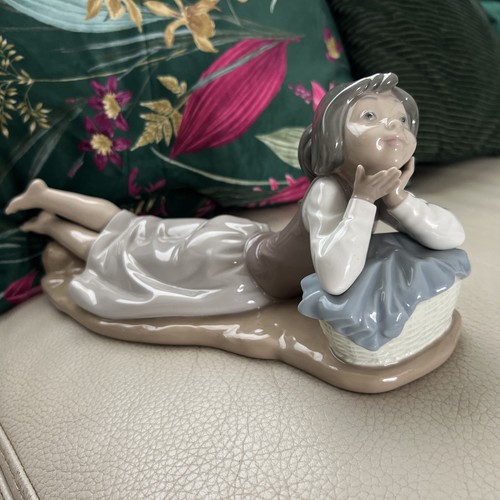 Nao lladro lrg figurine - by,