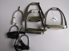 Job Lot Equestrian Hardware