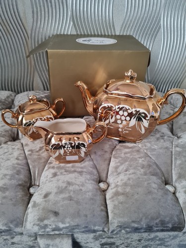 Vintage 1950s harliquine gold - 1950s,