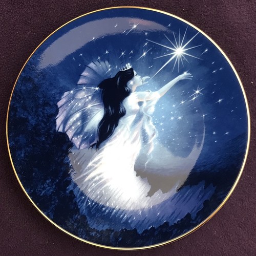 Royal worcester bone china - royal,