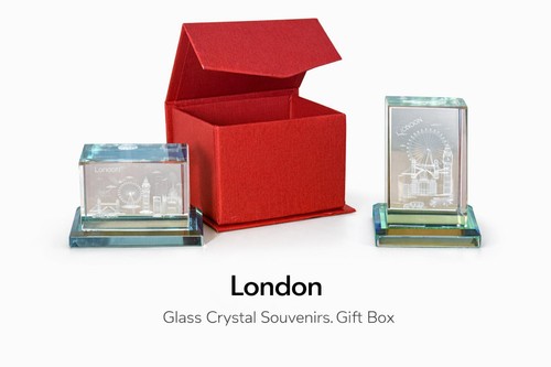 London glass crystal souvenir - glass,