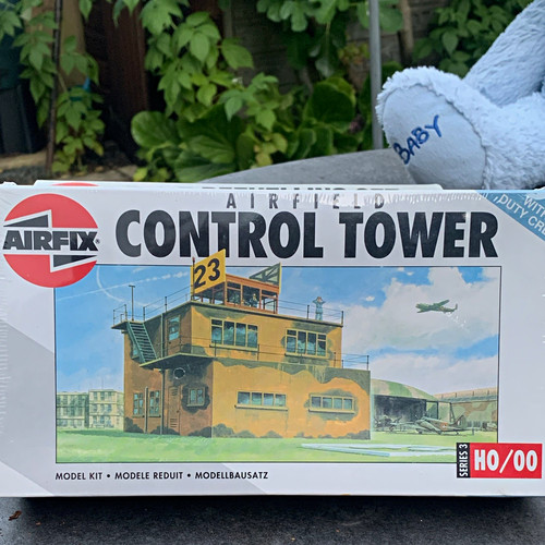Airfix airfield control - airfix, ho/oo