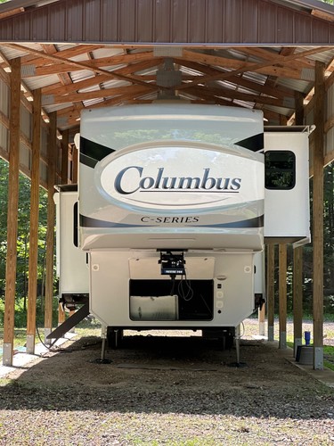 Nearly brand new 5th wheel - brand, for