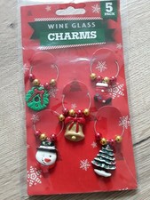 5 Novelty Christmas Wine Glass Charms Wreath Snowman Stocking Bell Xmas Tree