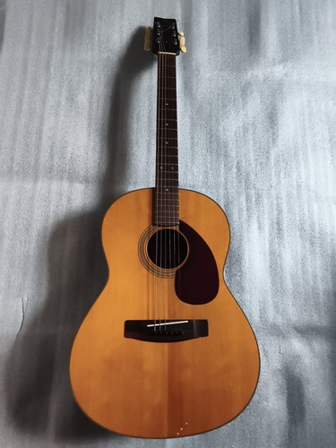 Yamaha guitar - fg-75,