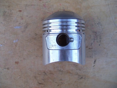 Genuine honda cj250t piston - genuine,