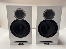 ELAC Debut Reference DBR62