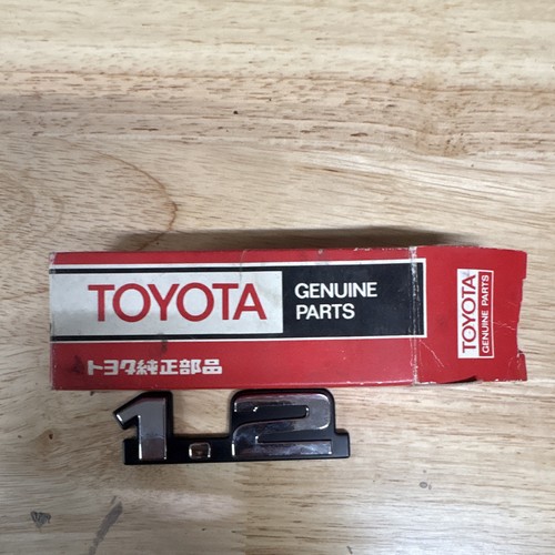 Toyota kp60 starlet boot badge - toyota,