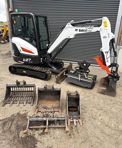 Bobcat e27 mini - bobcat,