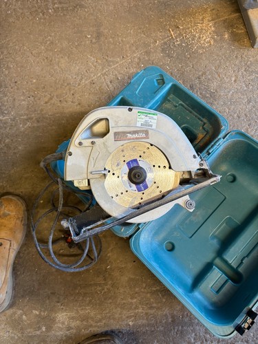 Makita 5704r circular saw - circular,