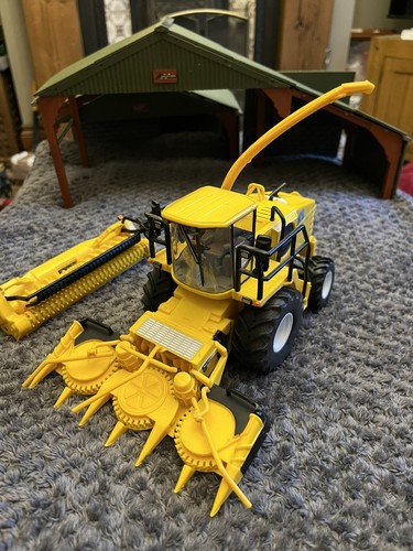 Britains ertl scale - 1.32,