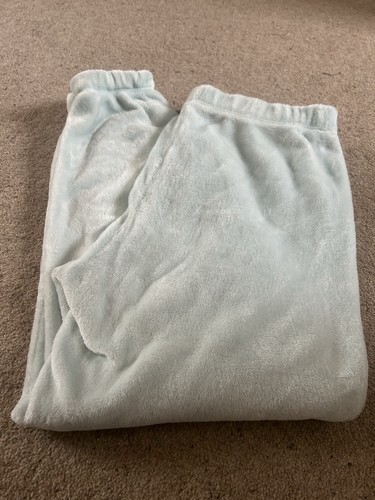 Woman warm fluffy pjs - warm,