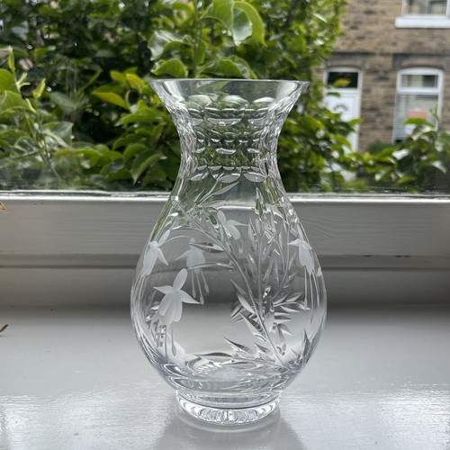 Stuart crystal cascade - stuart, round