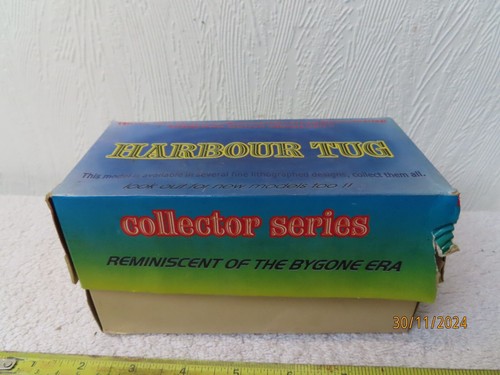 Replica vintage tin - replica,
