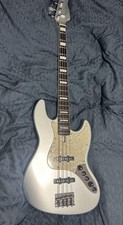Marcus Miller Sire V7 Electric Bass