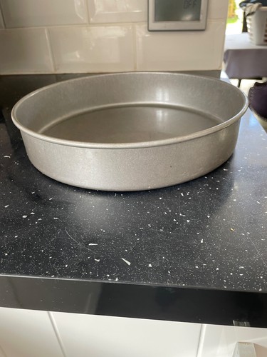 Aluminium cake tin - , 10
