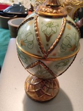 House of Faberge egg Musical Egg “Madonna Lily” very collectable fantastic condi